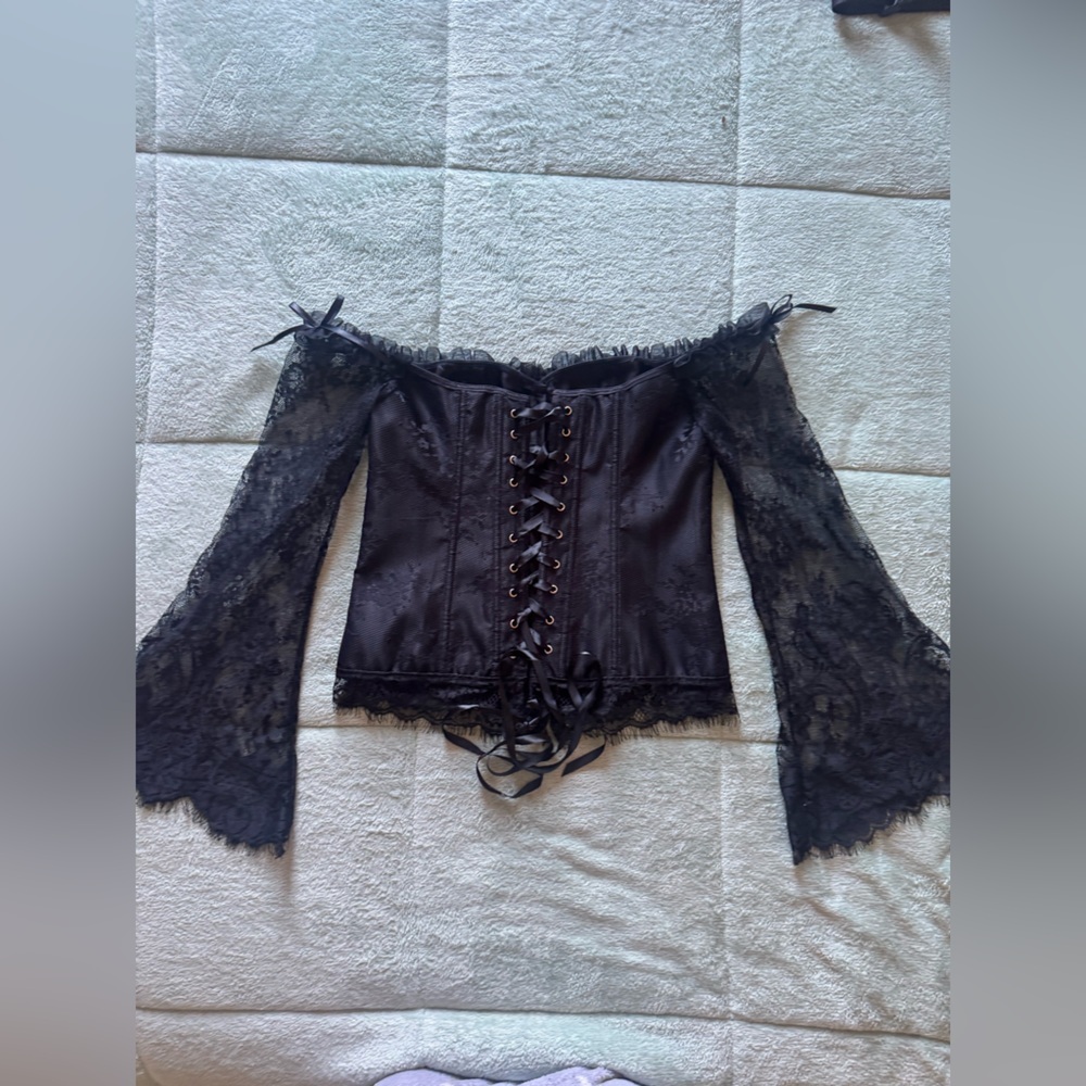 Chic Black Lace Corset Blouse - Picture 8 of 13